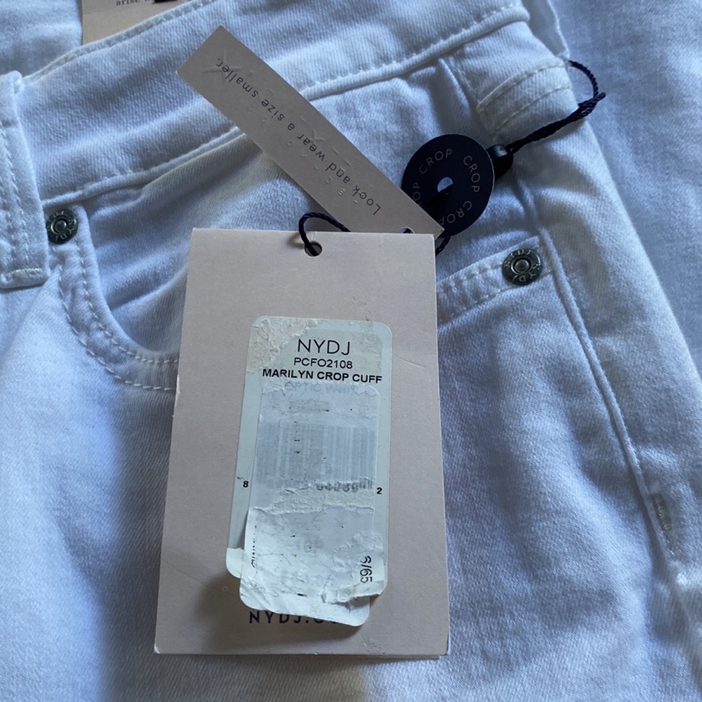NYDJ Marilyn Straight Crop Cuff Jeans - Picture 13 of 14